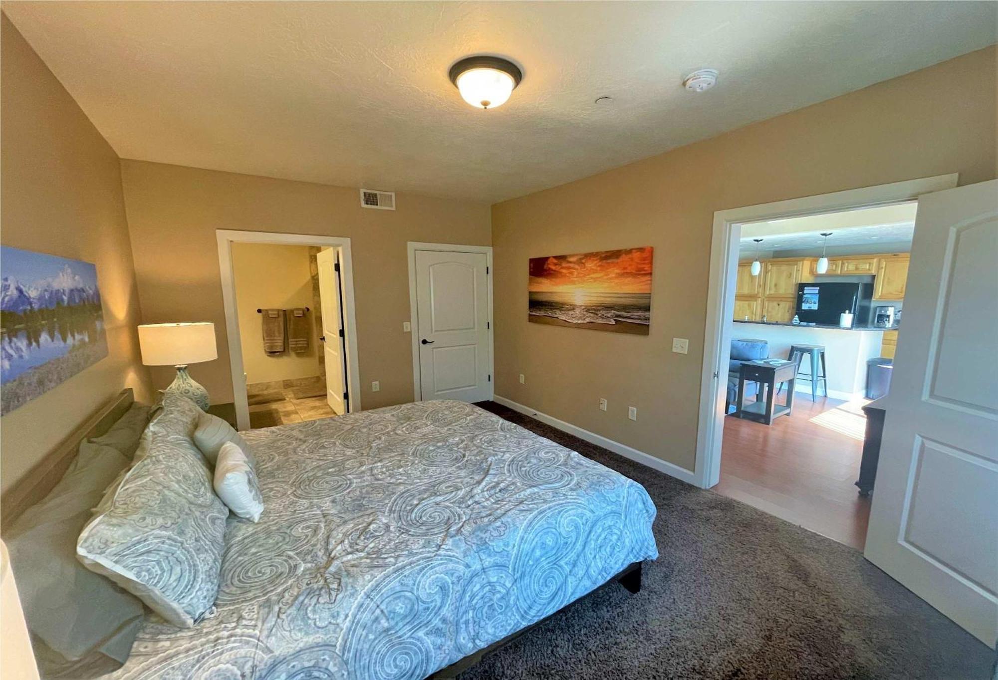 Deluxe Downtown Condo Close To Everything! Солт Лейк Сити Екстериор снимка